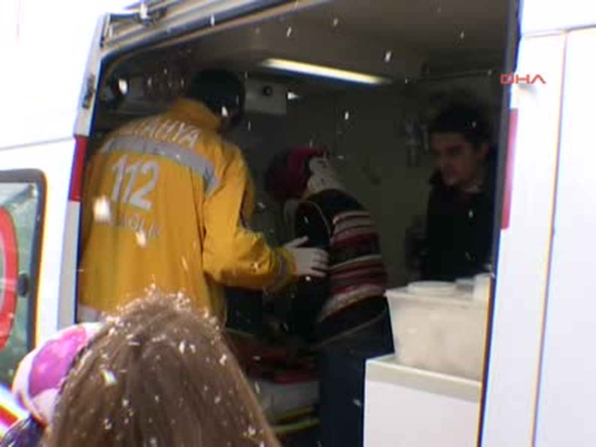 Kar Kütahya\'ya Kaza Getirdi