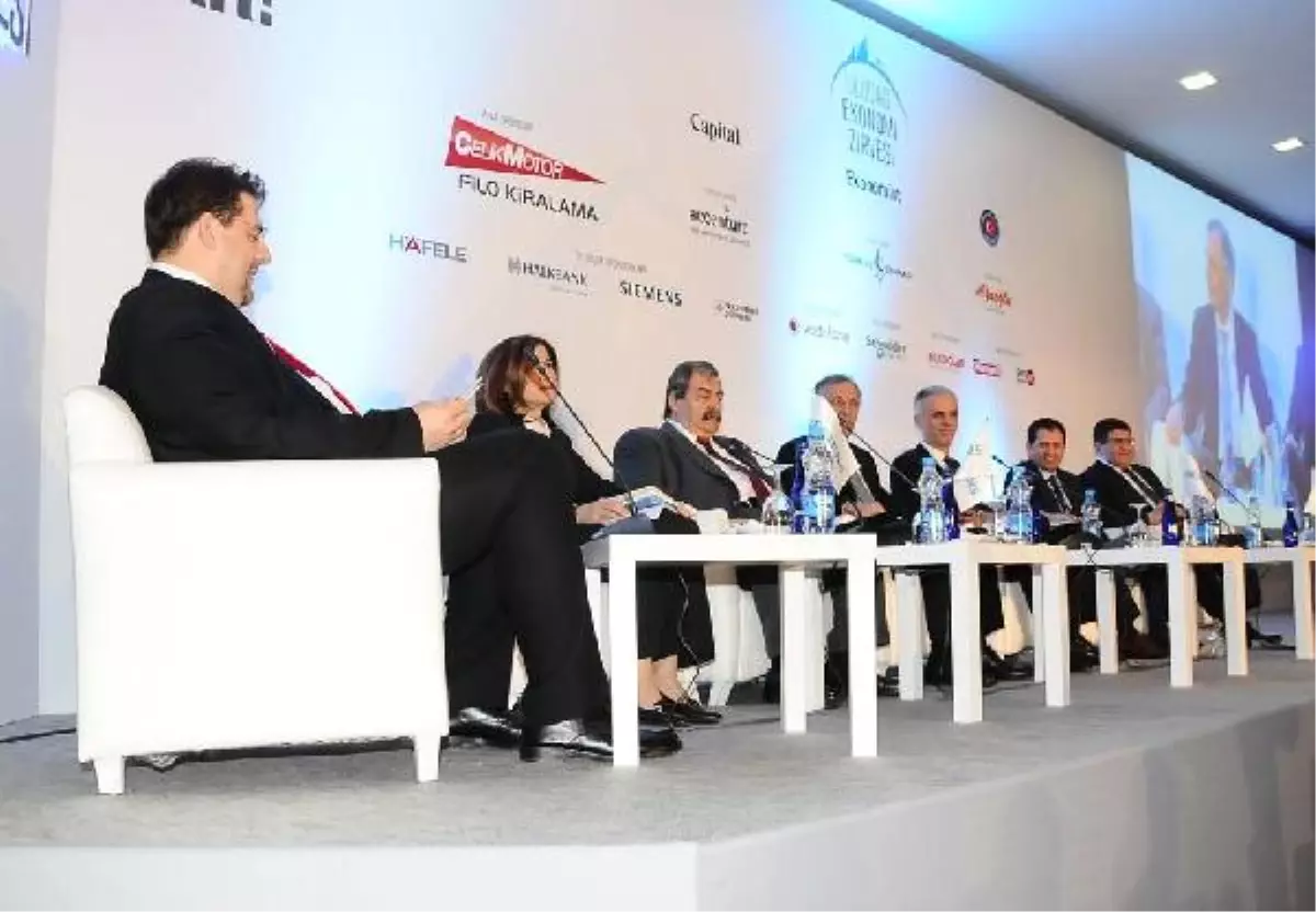 Uludağ\'da Ekonomi Zirvesine Katılan Babacan: Eğitimde Köklü Reformlar Yapmamız Gerekiyor (5)