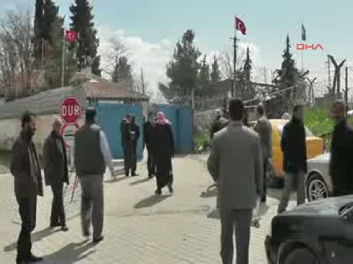 Yaralı Türk Şoför Türkiye\'ye Getirildi
