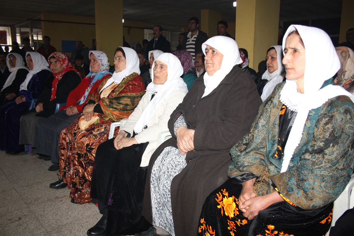 Yüksekova\'da Halepçe Katliamı Kınandı