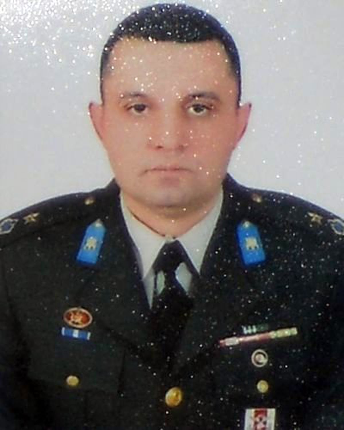 6 Ay Önce Binbaşı Olmuştu