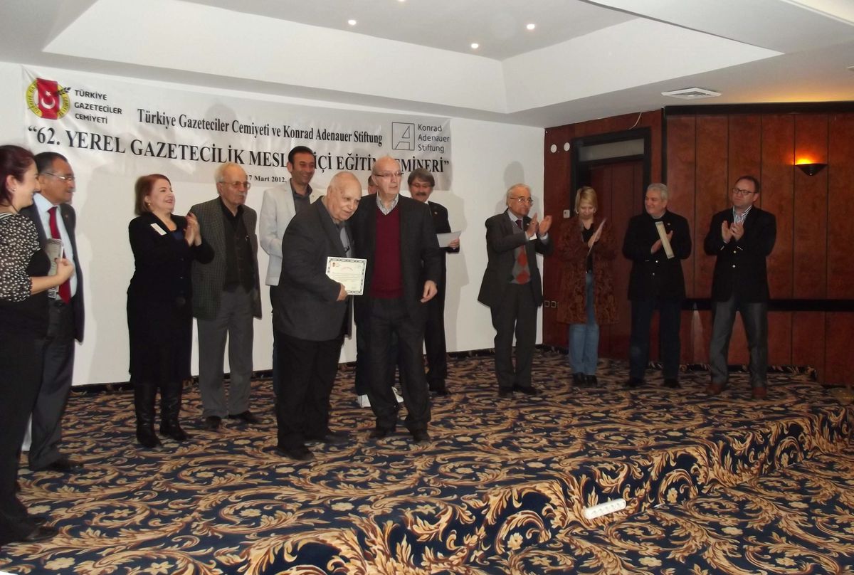 62. Yerel Gazetecilik Meslek İçi Eğitim Semineri Sona Erdi