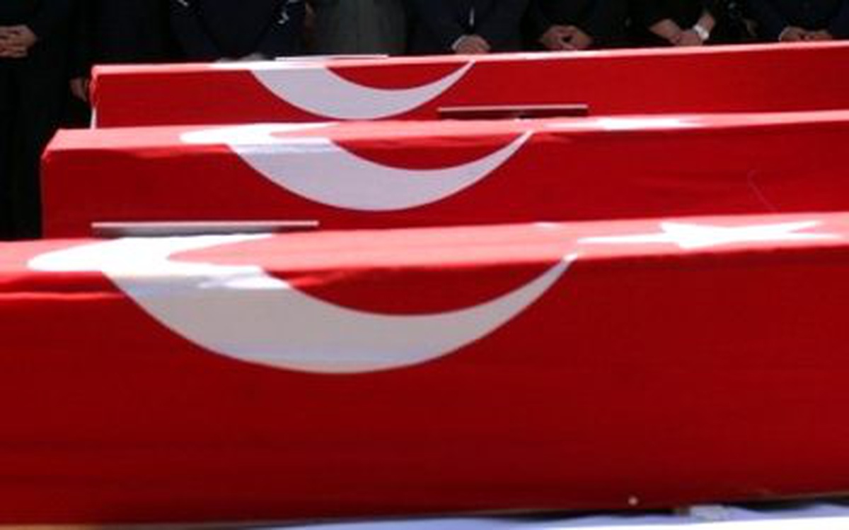 Afganistan\'da 12 Türk Askeri Şehit Oldu