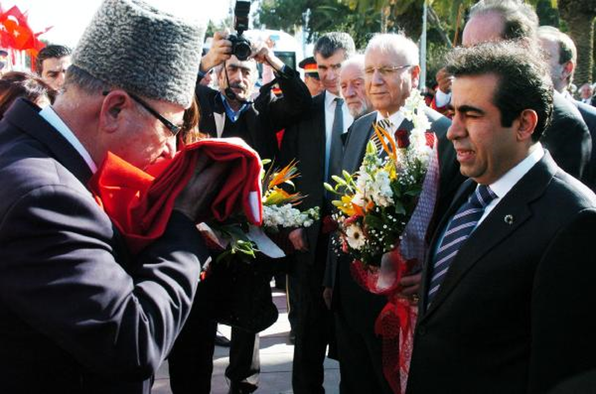Atatürk\'ün Mersin\'e Gelişinin 89\'uncu Yıldönümü Kutlandı