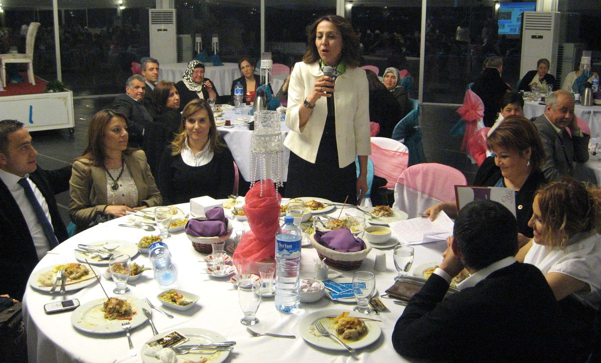 Aydınlı İş Kadınları \'Kadın Girişimciliğini\' Konuştu