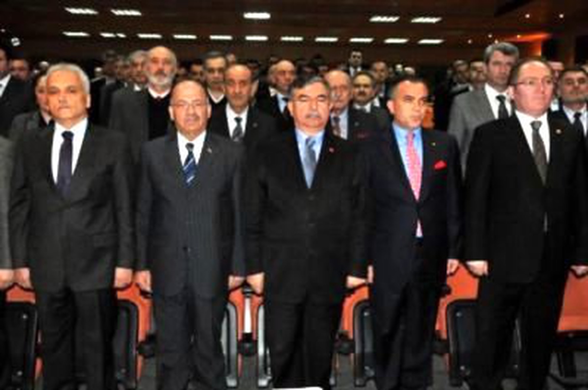 Bakan İsmet Yılmaz: Afganistan'daki Askerlerimizin Üzüntüsünü Yaşıyoruz (3)