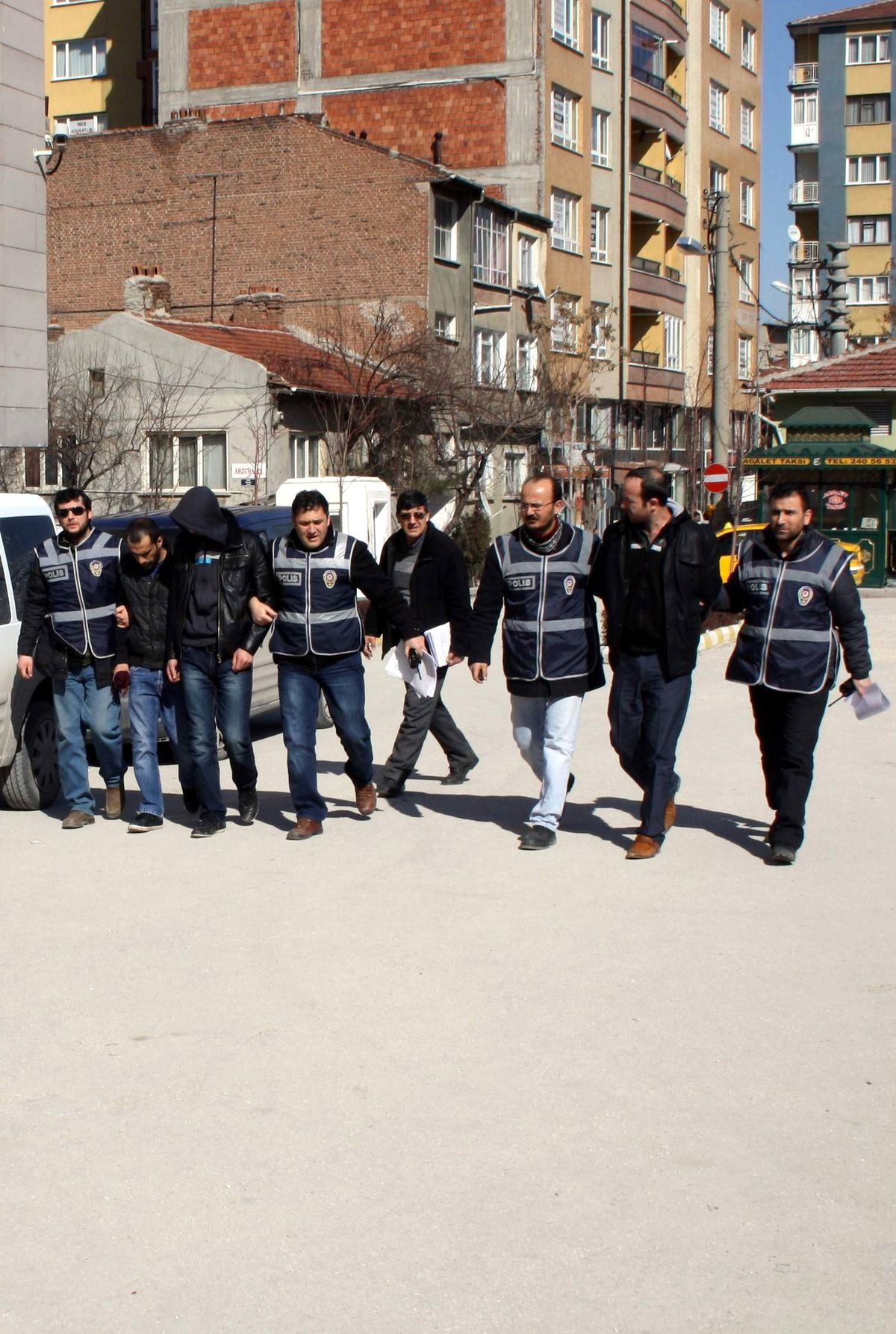 Eskişehir\'de Uyuşturucu Operasyonu