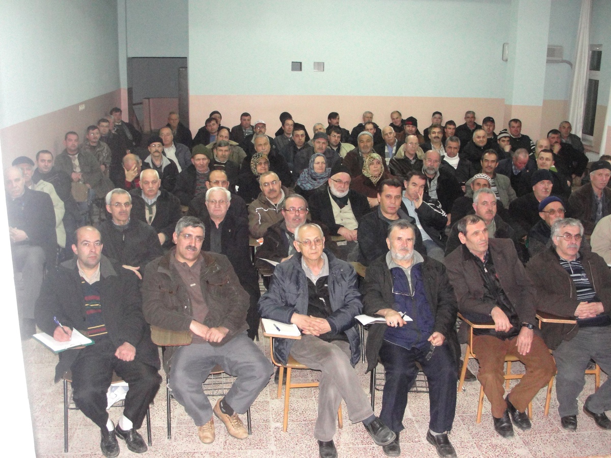 Gönen Halk Eğitim Merkezi Aşı Budama Kursu Açtı