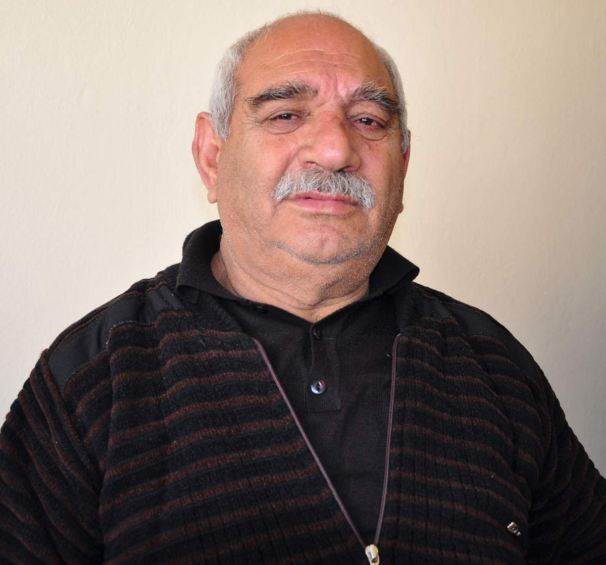 Kayıp Oğlunu Bebeklik Fotoğrafı ile Arıyor