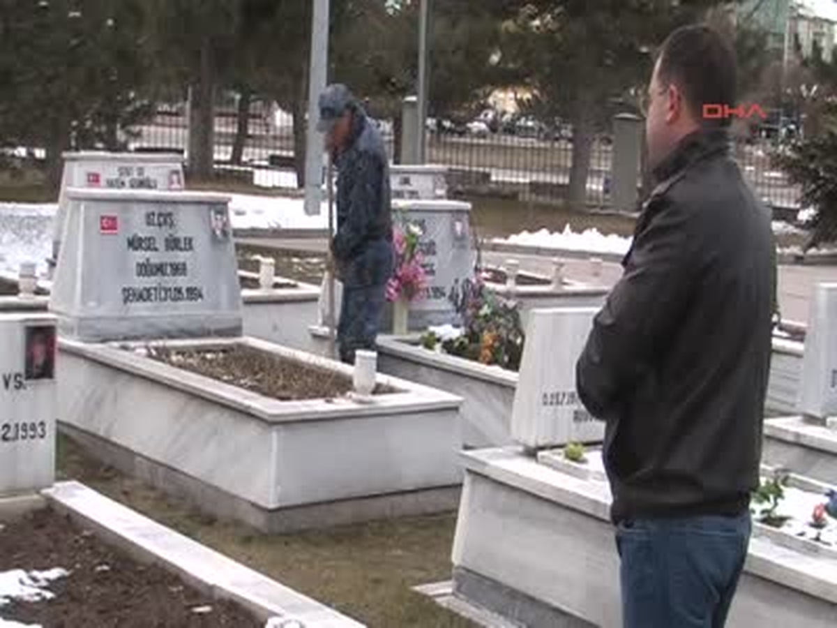 Kayseri Şehitliğinde Hazırlık