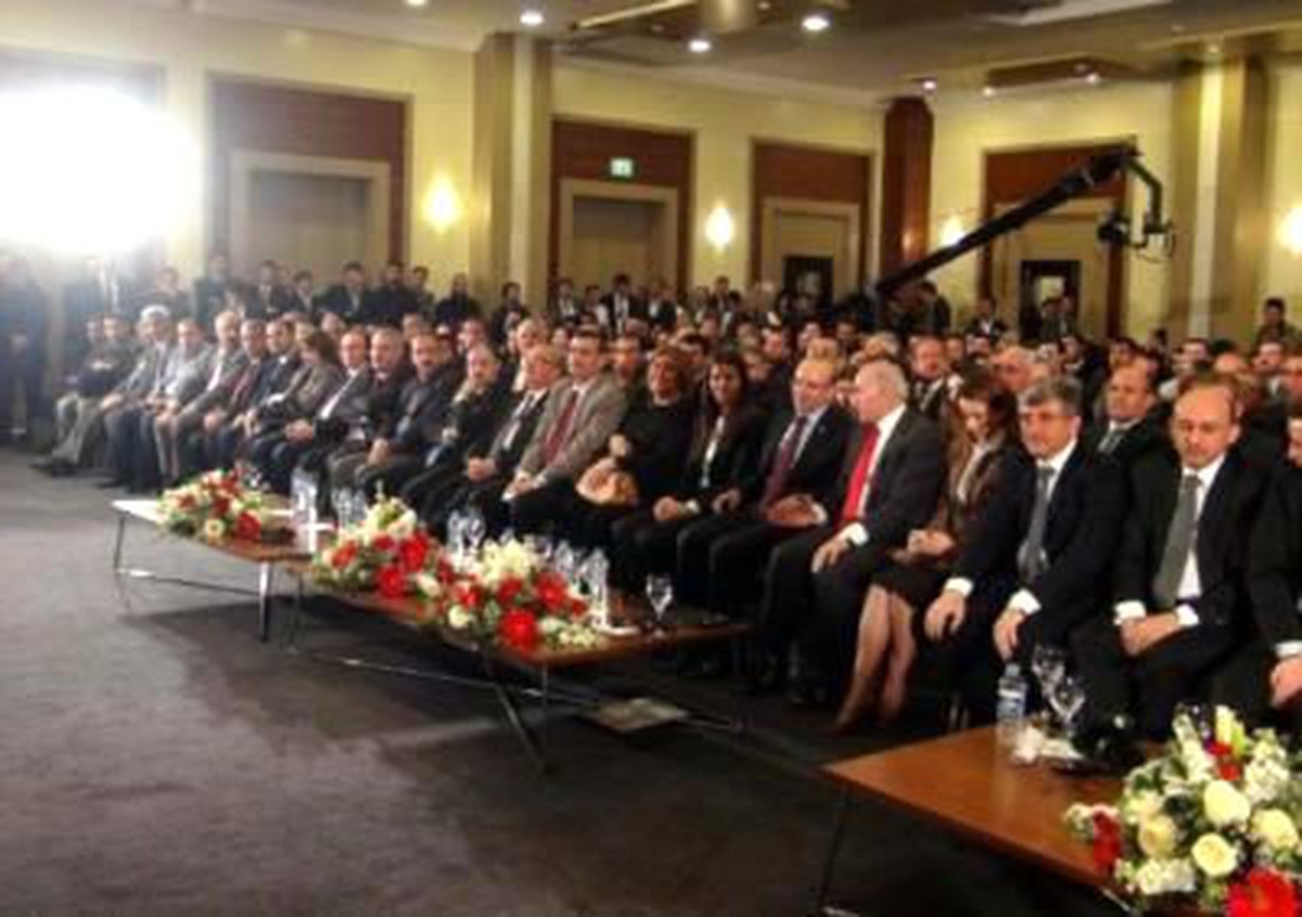Kürtçe Çekilen İlk Dizinin Galası Şanlıurfa\'da Yapıldı