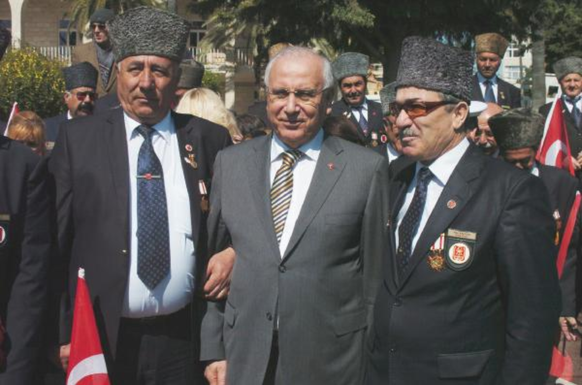 MHP\'li Şandır: Kuran-I Kerim Öğretilmesini Öneriyoruz