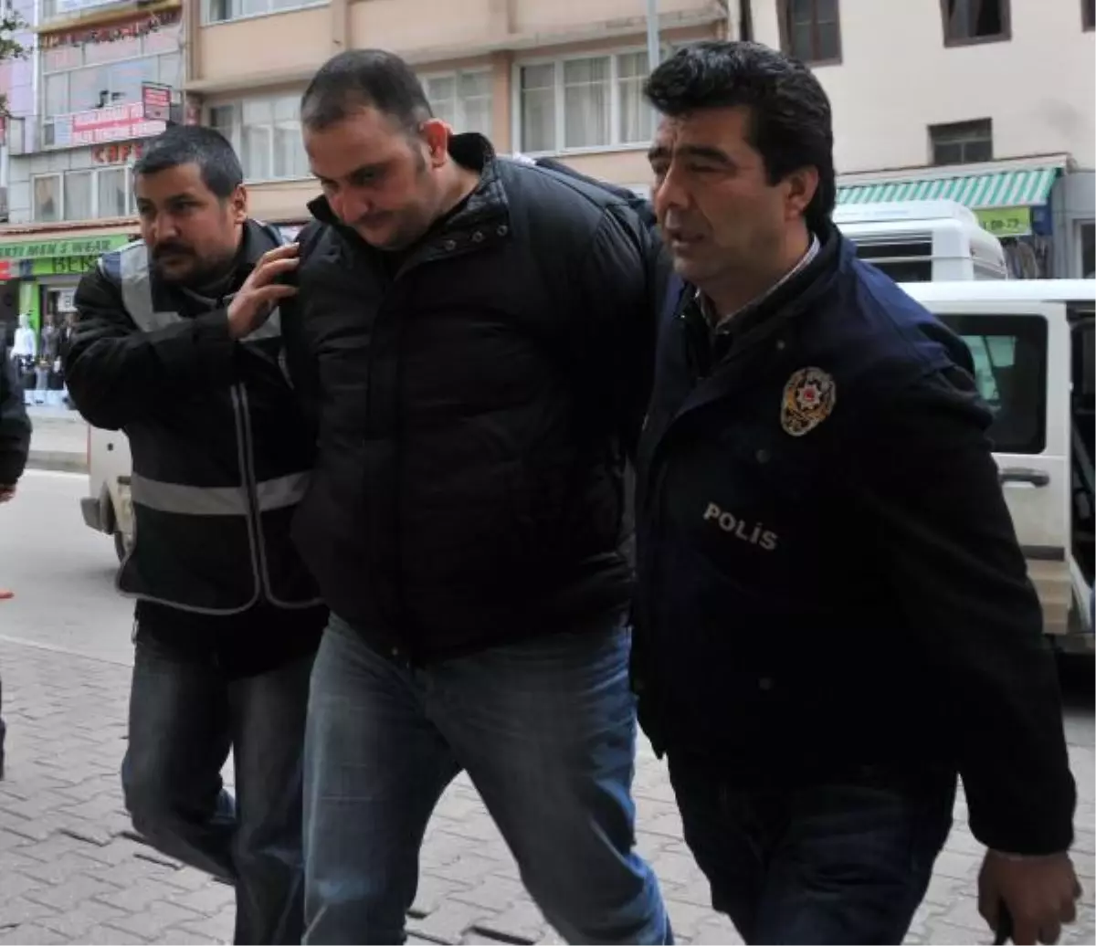 Polis Sevgilisi Tarafından Öldürülen Kadının Cenazesi Sahipsiz Kaldı