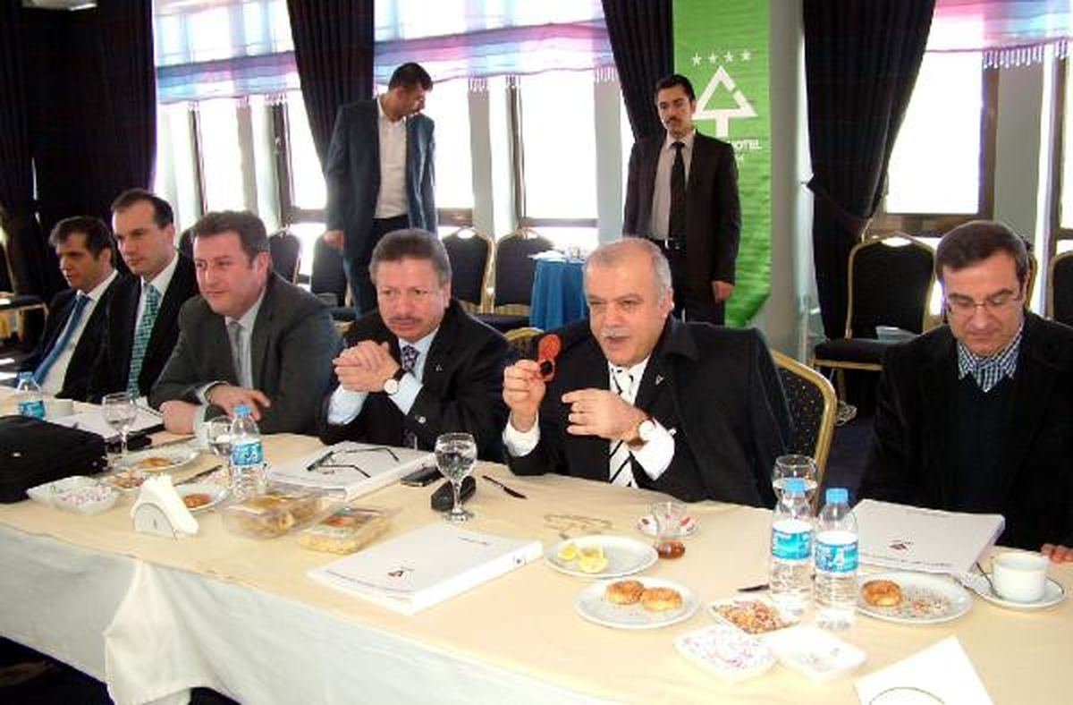 Profesör Deda: İlk Üç Yaşta Hayvansal Ürünlerle Beslenen Çocuklar Daha Zeki Oluyor