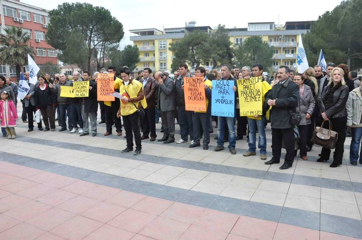 Somalı Eğitimcilerden "4+4+4" Modeline Sert Tepki