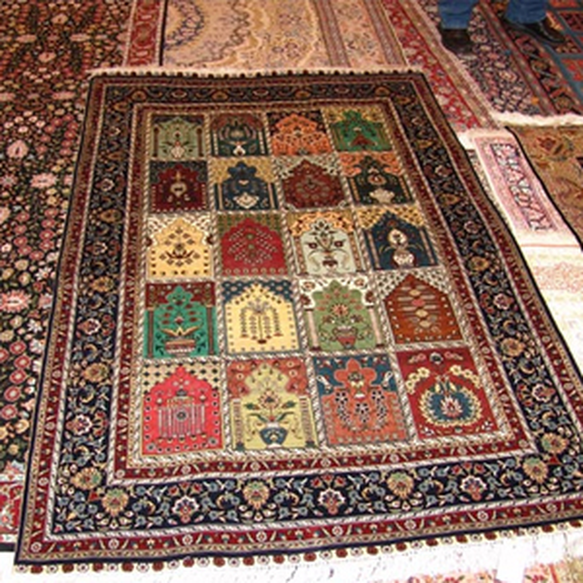 Türk Halıları Çin\'e Uçuyor