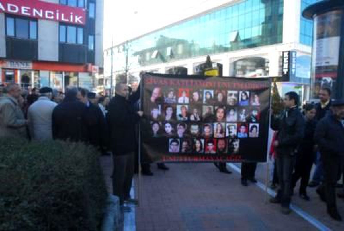 Yalova\'da Zamanaşımı Protestosu