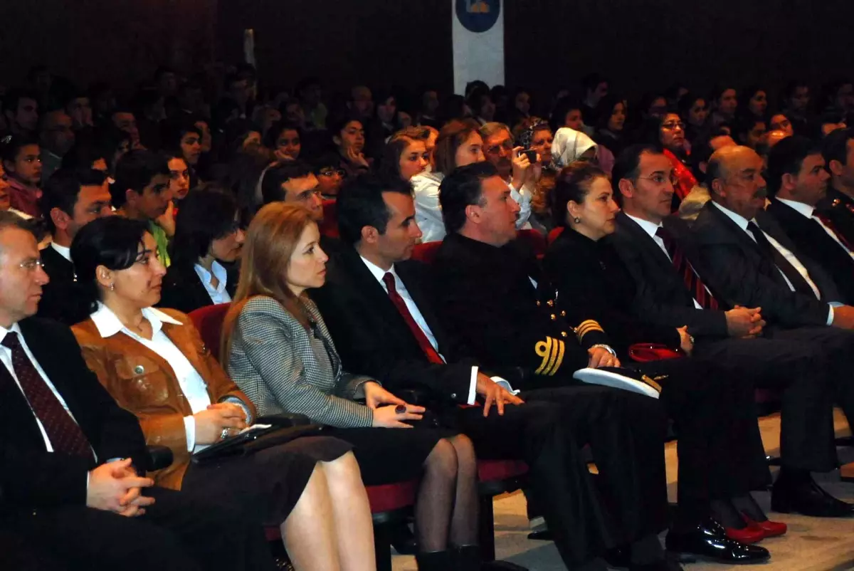 18 Mart Anma Programında Gözyaşları Sel Oldu