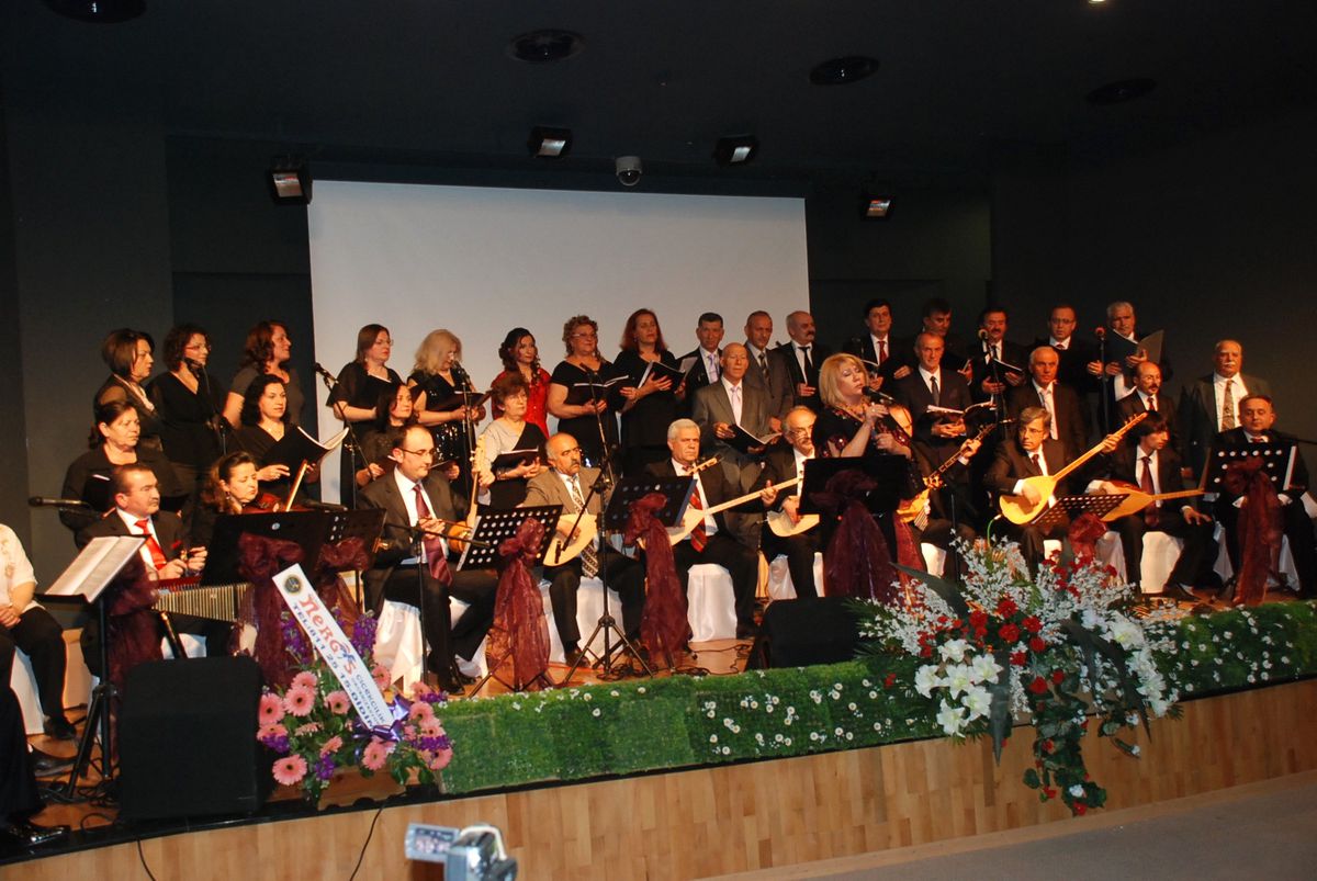 Diksad\'ın Thm Konseri Büyüledi