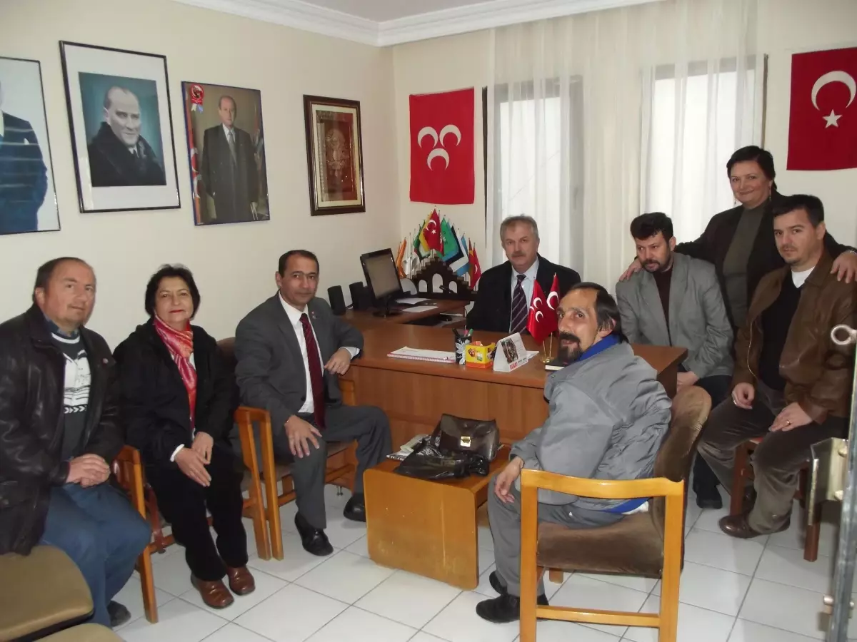 Engellilerden MHP\'ye Ziyaret