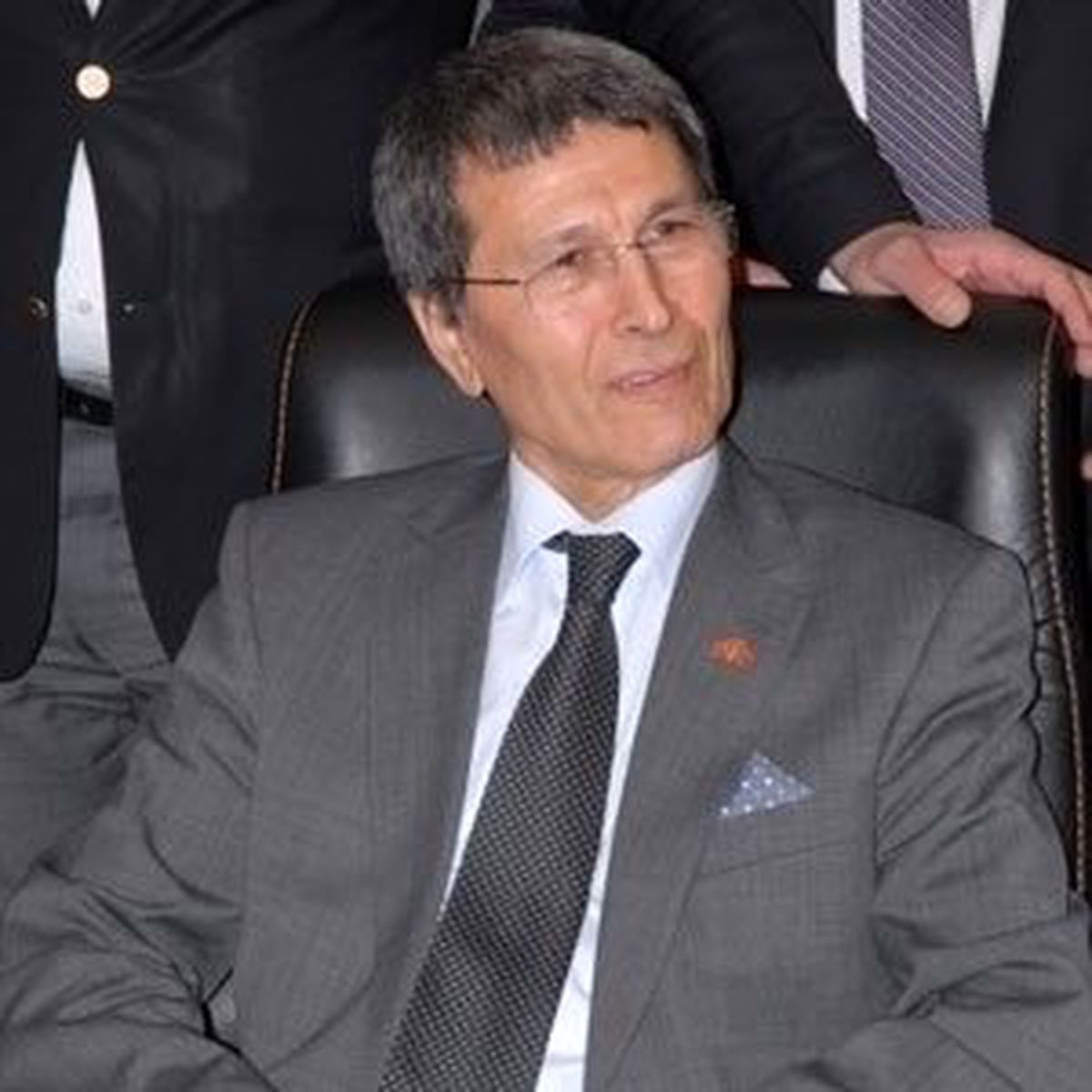 Kitap Fuarında Yusuf Halaçoğlu İzdihamı