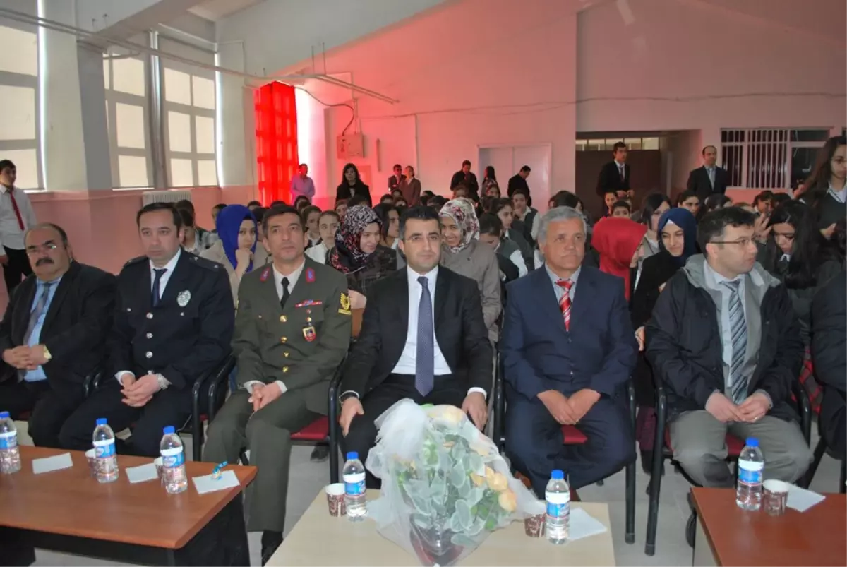 Pazarlar\'da Şehitleri Anma Günü Çeşitli Etkinliklerle Kutlandı