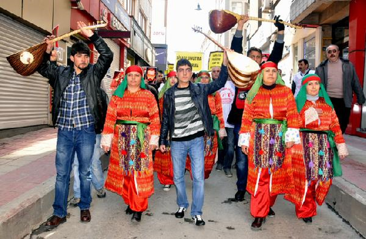 Samsun\'da \'Zaman Aşımı\'na Tepki Eylemi