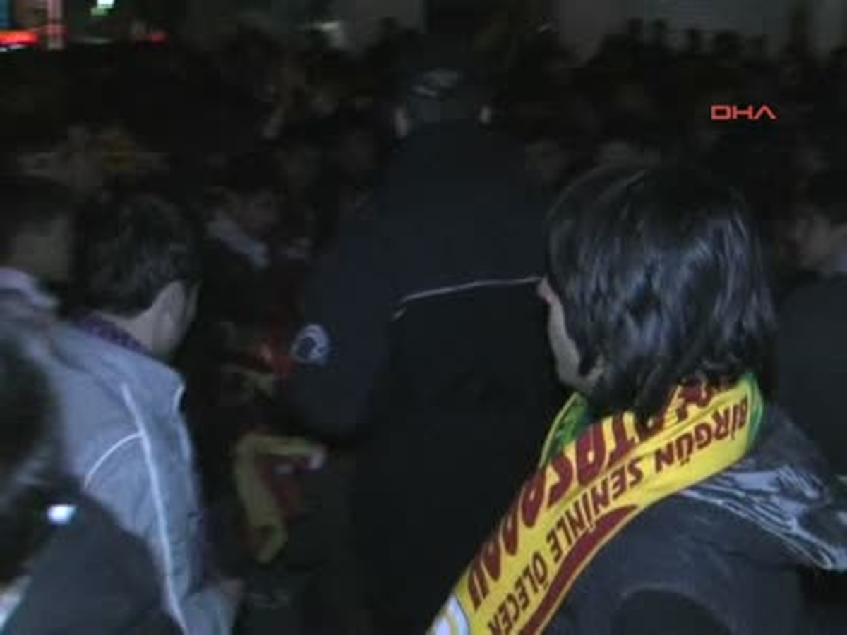 Şanlıurfa\'da Derbi Gerginliği