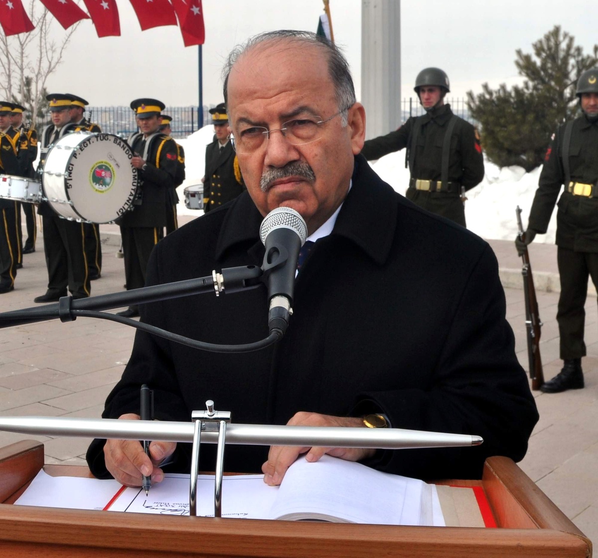 Şehitler Günü'nde Yalnız Bırakılmadılar
