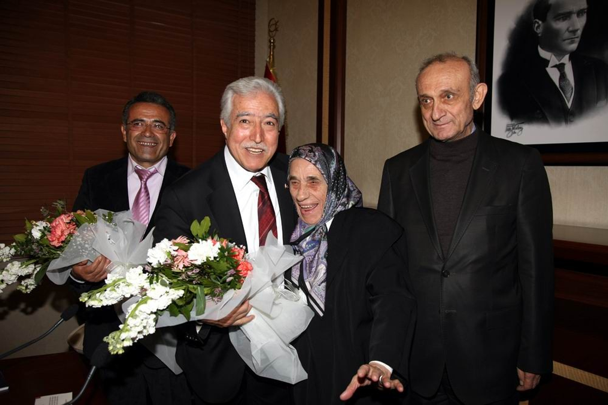 Yaşlılar Haftası
