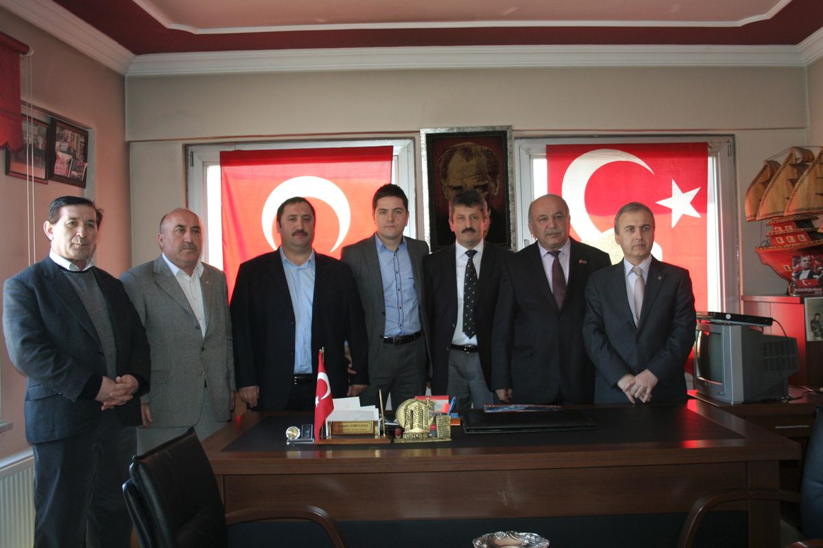 AK Parti\'den, Şehit Ailelerine Ziyaret