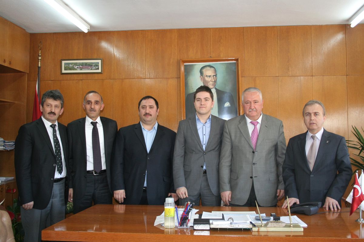 AK Parti\'den, Ttk Genel Müdür Yardımcısı Güner\'e Ziyaret