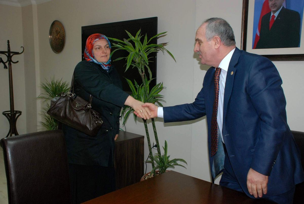 Ak Partili Vekillerden Nöbet Uygulaması