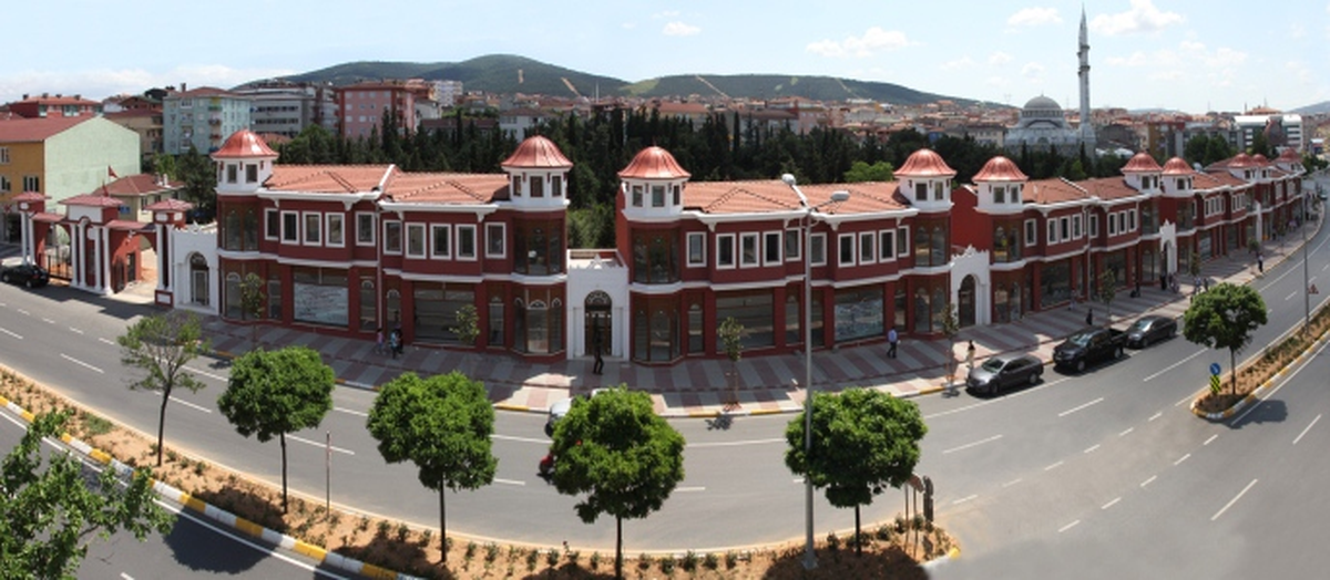 Aydos Çarşısı Satışa Çıkıyor