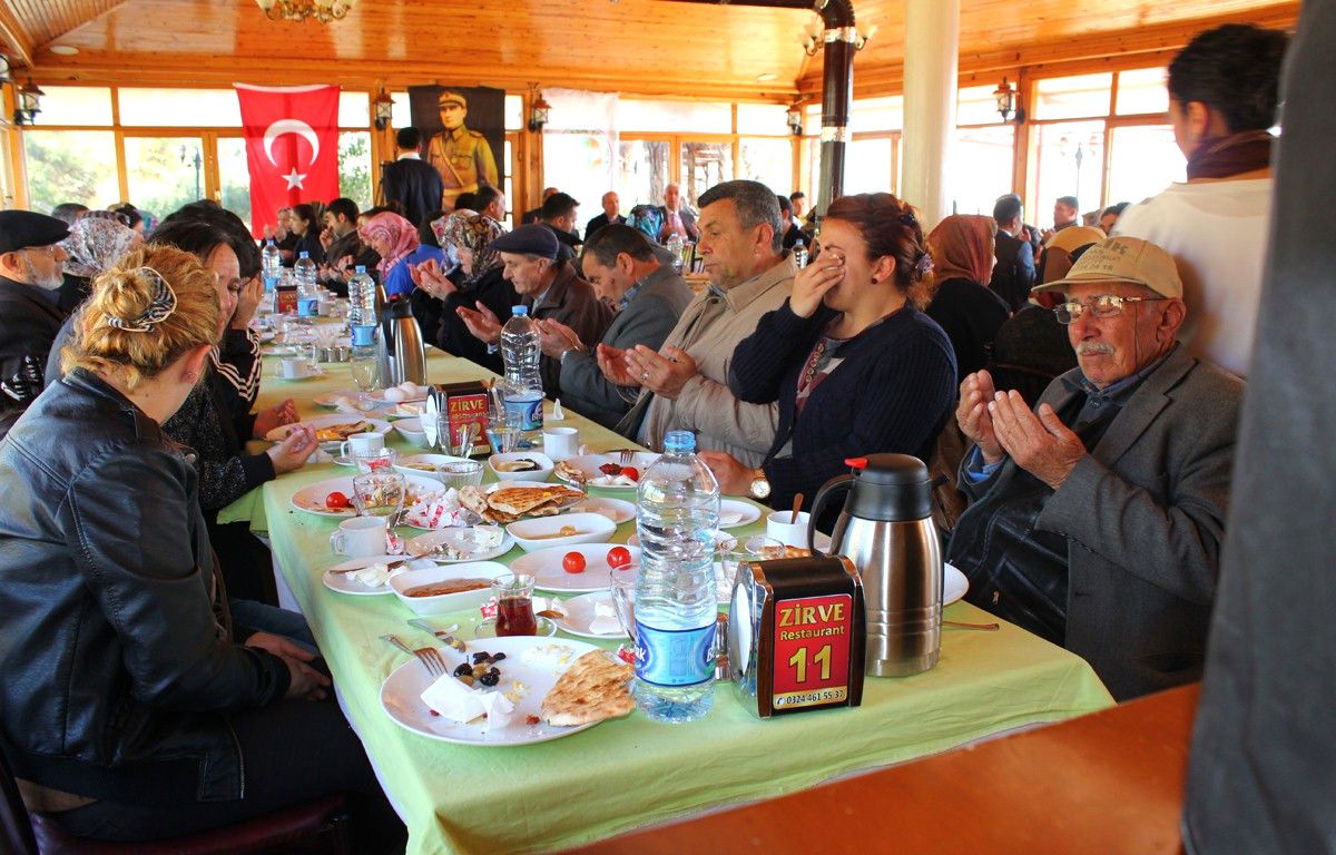 Başkan Tuna Şehit Aileleriyle Bir Araya Geldi