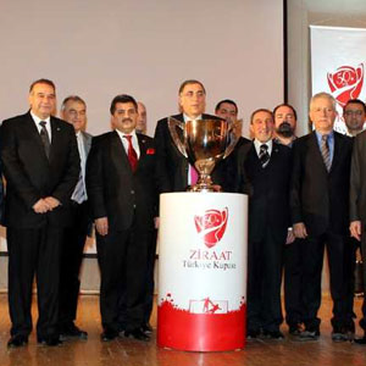 Başkanvekili Özerten, Üst Klasman Hakem Semineri\'ne Katıldı