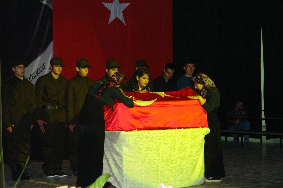 Belediye Başkanından \'Şehitlik\' Müjdesi