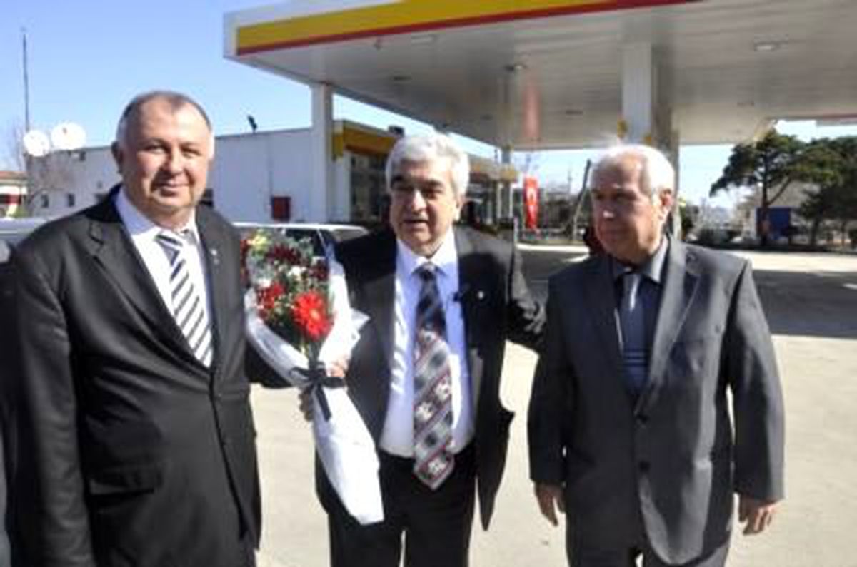 Beşiktaş Eski Asbaşkanı Levent Erdoğan Biga\'yı Ziyaret Etti