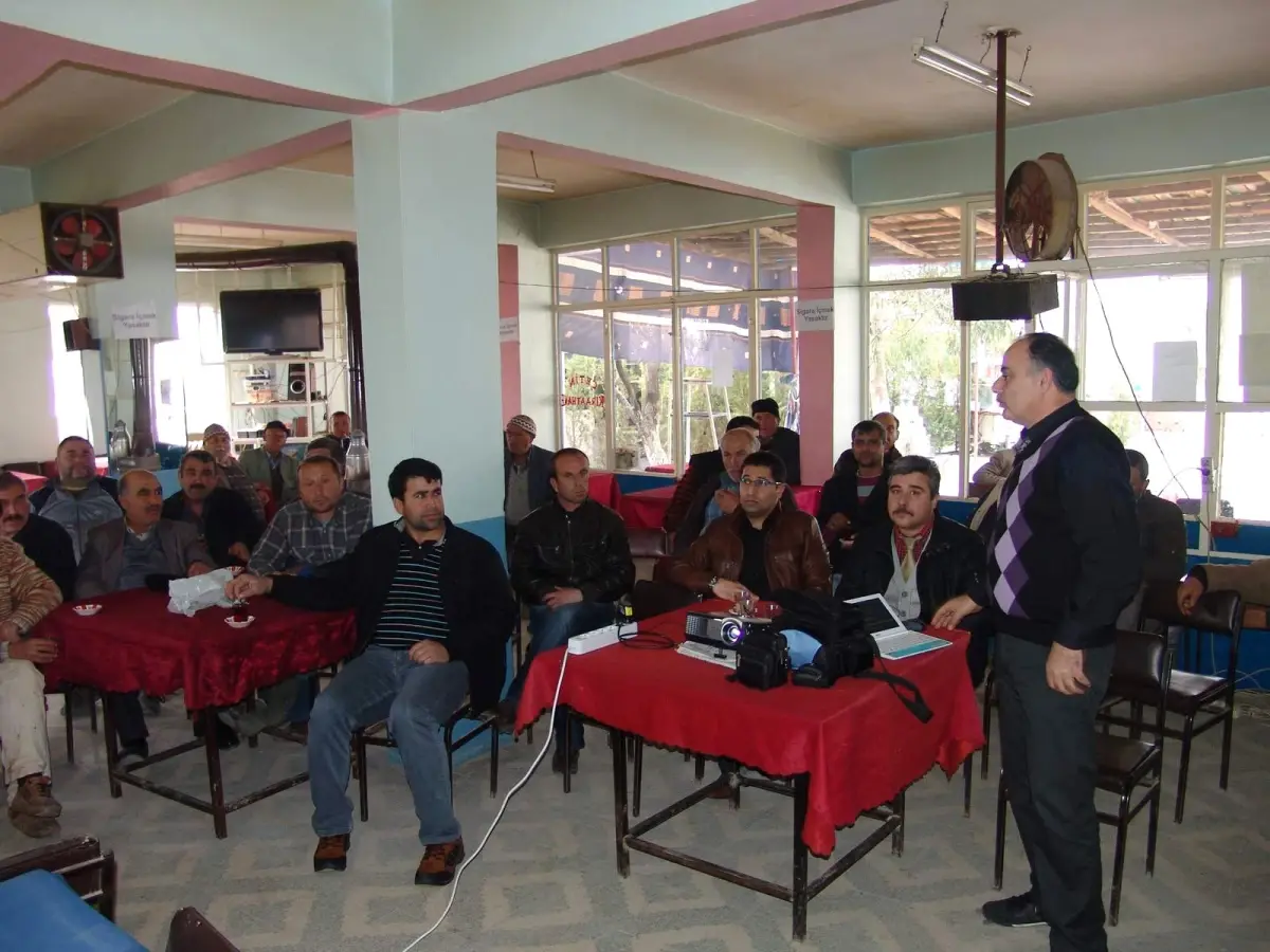 Biber Üreticilerine Eğitim Verildi