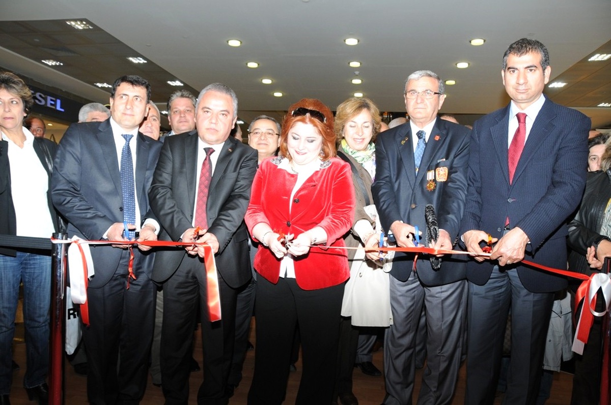 \'Bir Hürriyet Türküsü\' Fotoğraf Sergisi