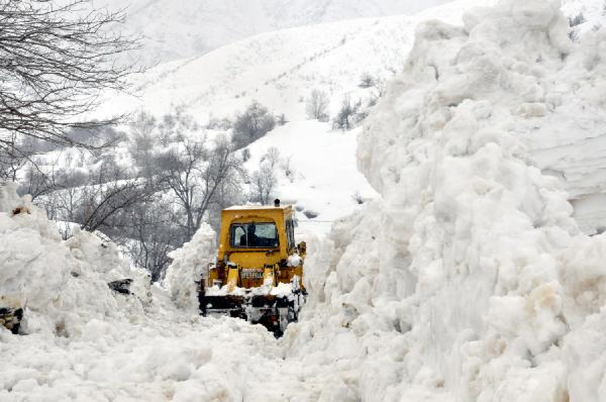 Bitlis\'te 133 Köy Yolu Kardan Kapandı