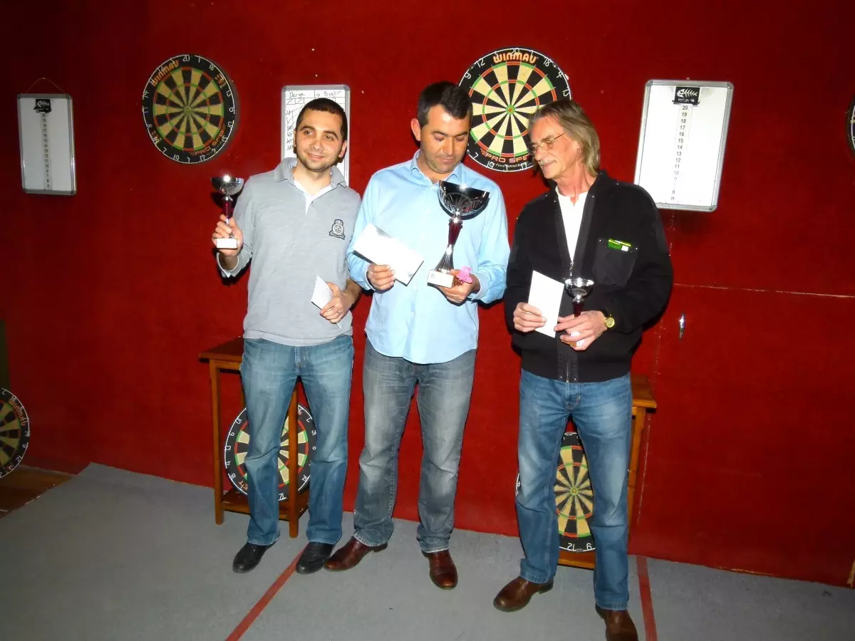 Bodrum\'da Dart Turnuvası