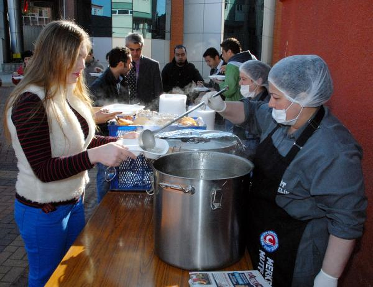 Karavanayla Şehitleri Andılar