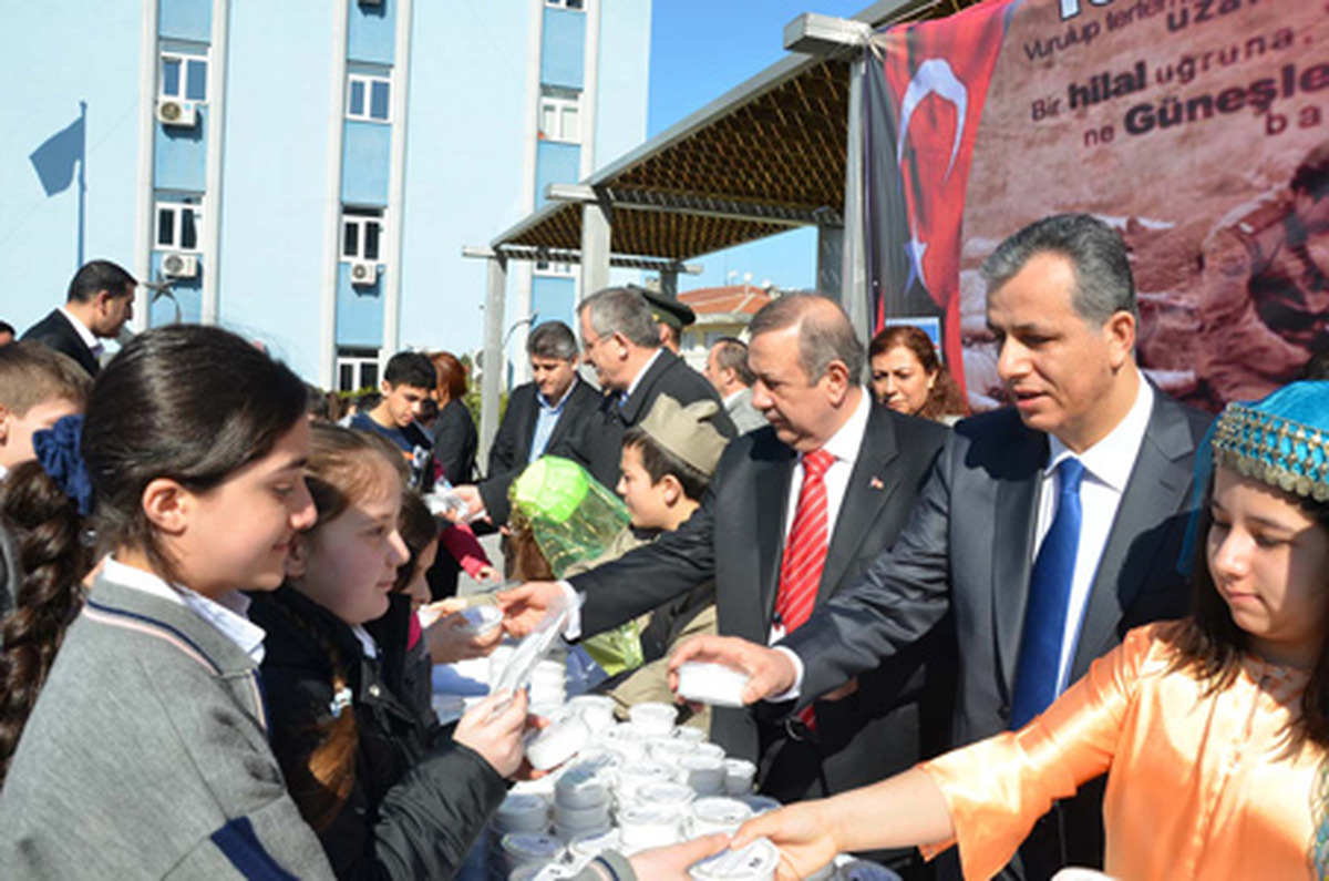 Çanakkale Şehitlerimizi Saygıyla Andık