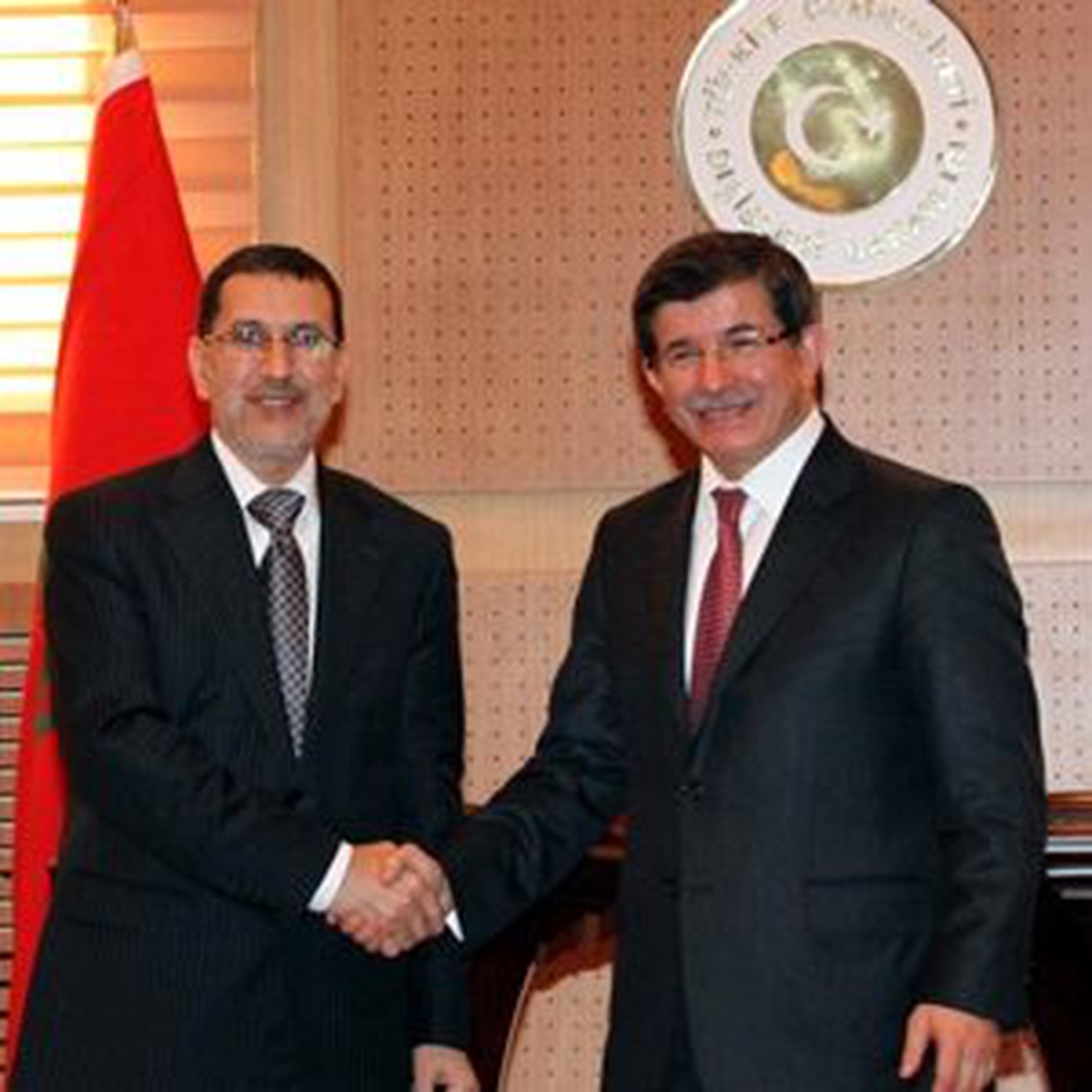 Davutoğlu, Fas Dışişleri Bakanı Osmani ile Görüştü