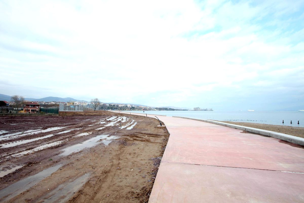Derincekörfez Sahilini Birleştirecek Proje Hızla Devam Ediyor