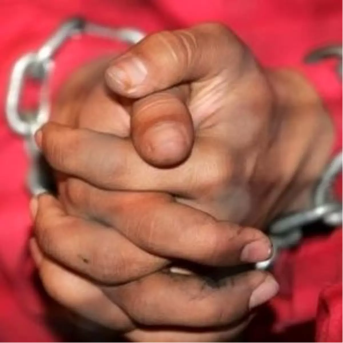 Ham Petrol Hırsızlığına 2 Tutuklama