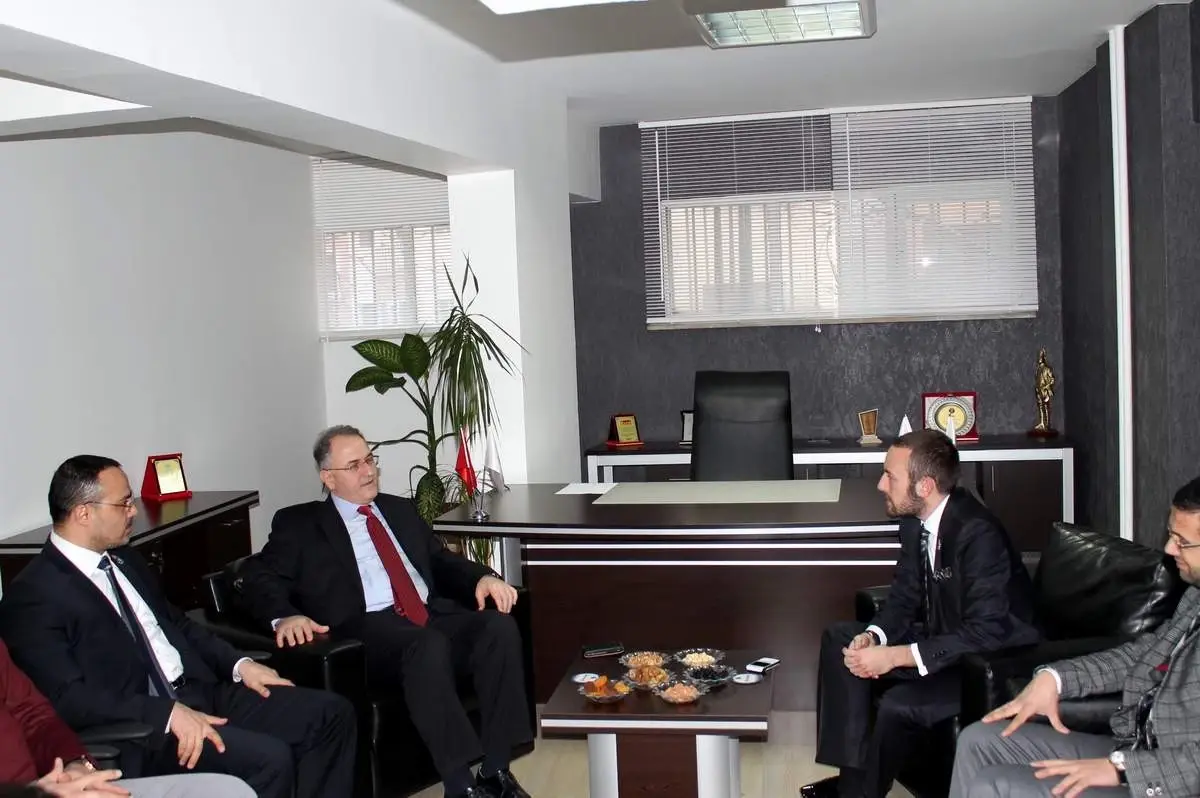 İl Emniyet Müdürü Naci Kuru\'dan Esgiad\'a Ziyaret