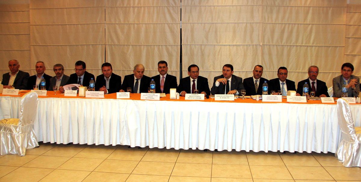 İl Kongresi Öncesinde İlçe Başkanları Bir Araya Geldi
