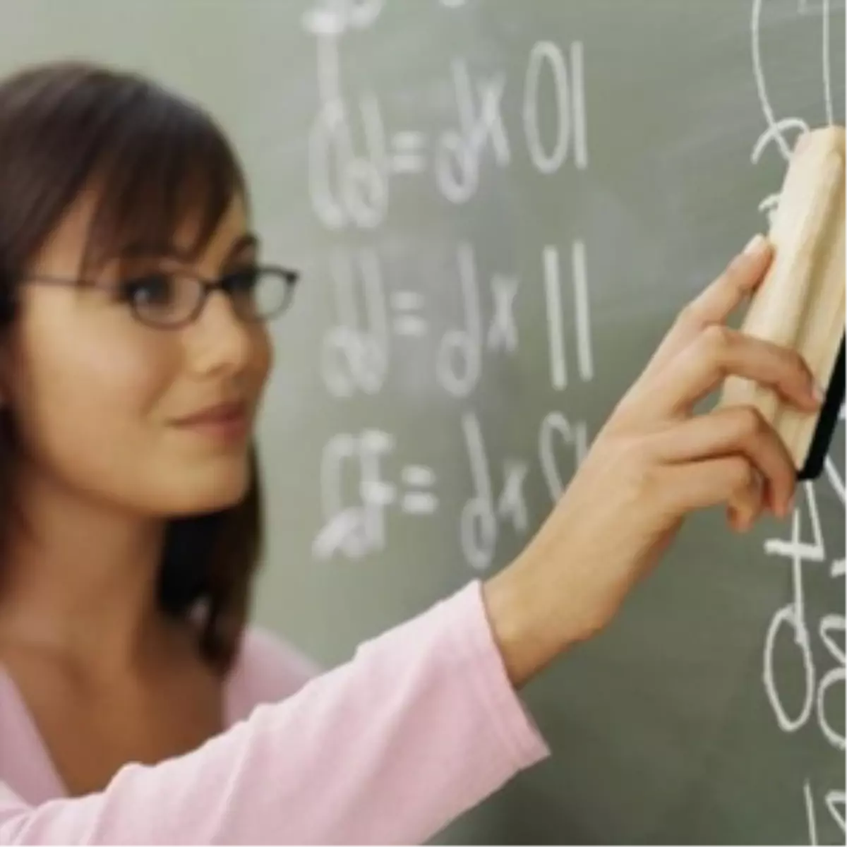 MEB\'den,"Öğretmenler Tayinle Kurtuldu" İddiasına Yanıt